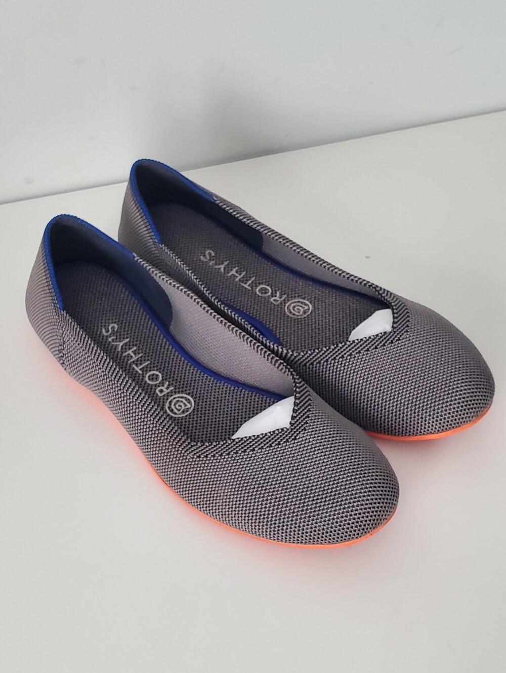 Rothy’s Round Toe Flat Shoes Size 8.5